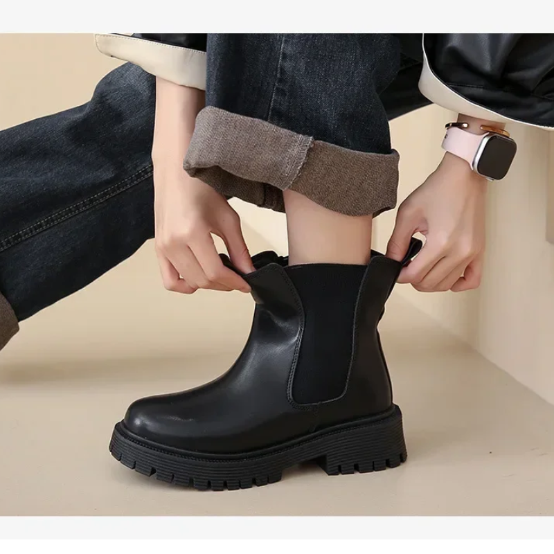 Solatia - Dames Chelsea Boots van Leer met Elastische Zijkanten