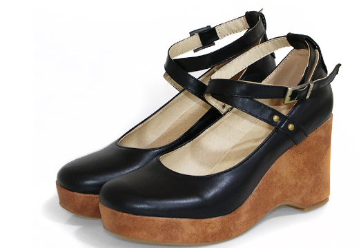 MODA - Elegante schoenen met hoge hakken