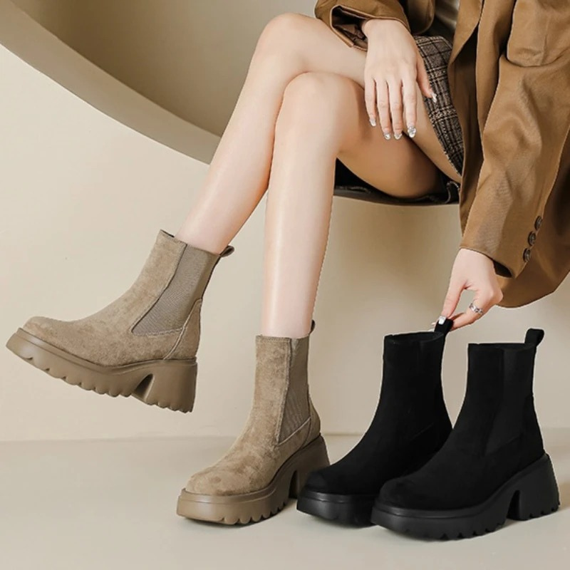 Elirena - Dames Chelsea Boots met Dikke Hak en Elastische Zijkanten